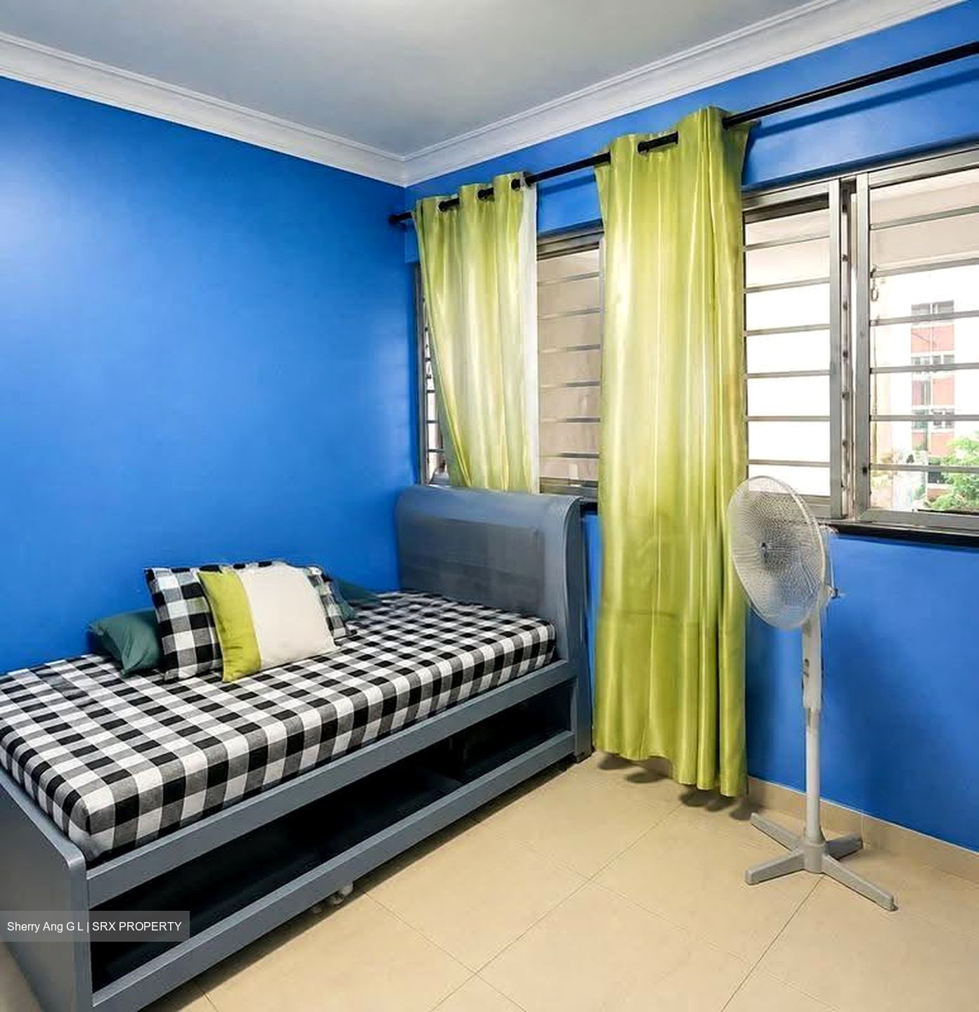 Blk 559 Jurong West Street 42 (Jurong West), HDB Executive #608576391